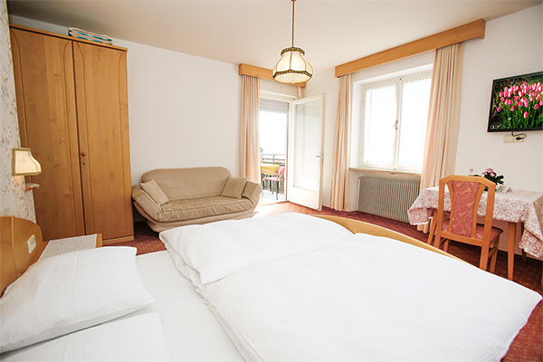 Zimmer mit Balkon - Pföstlhof