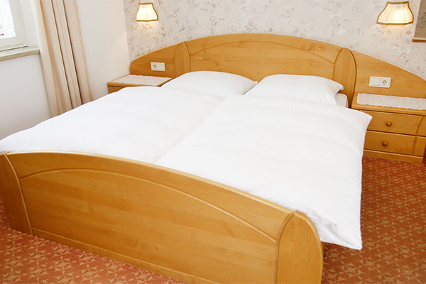 Zimmer mit Balkon - Pföstlhof